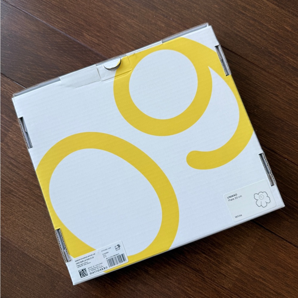 NIB Marimekko 20cm 60th Unikko 3D Plate - Picture 7 of 7